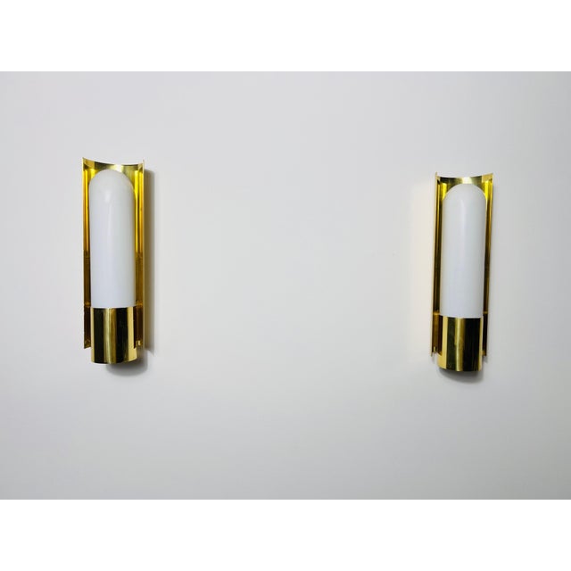1960s Pair of Brass and Opaline Glass Wall Lamps by Glashütte Limburg, 1960s For Sale - Image 5 of 12