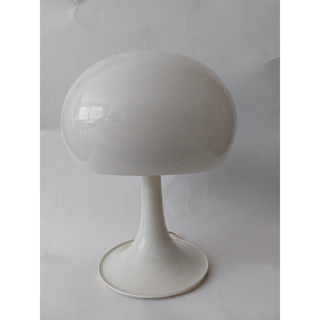 White Mid-Century Mushroom Table Lamp For Sale - Image 8 of 18