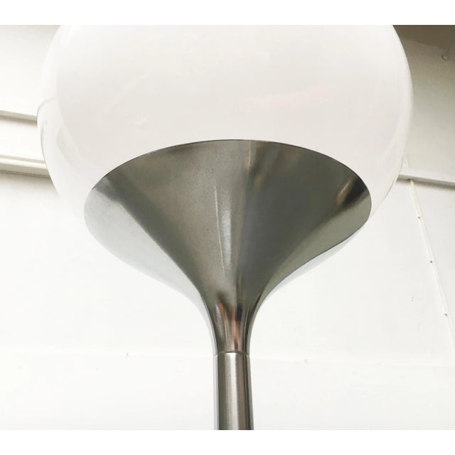 Guzzini Mid-Century Italian Space Age Flash Floor Lamp from Guzzini For Sale - Image 4 of 18