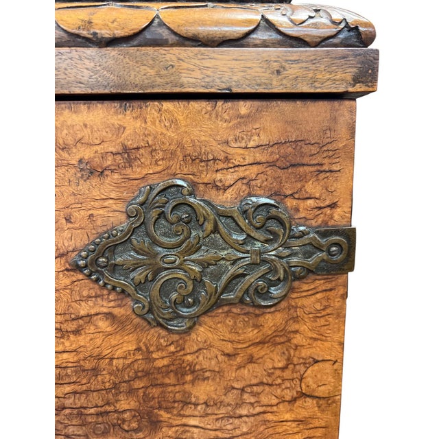 Wood William & Mary Revival Burl Walnut Cabinet on Stand, Circa 1920s, Attributed For Sale - Image 7 of 14