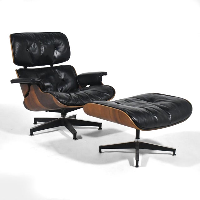 Mid-Century Modern Rare Pair of Early Rosewood Eames Lounge Chairs For Sale - Image 3 of 15
