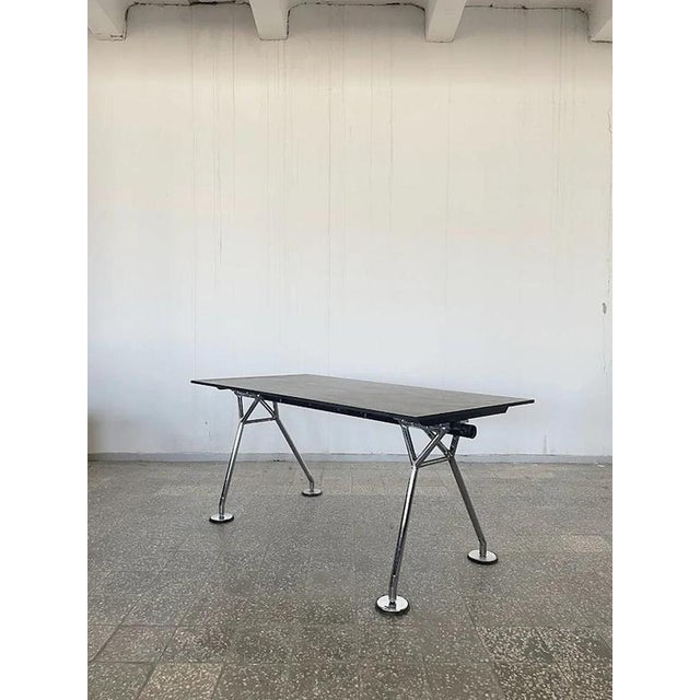 Nomos Table by Sir Norman Foster for Tecno, 1980s For Sale - Image 4 of 12