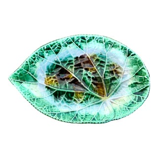 Vintage English Majolica Leaf Plate For Sale