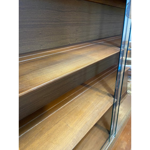 Stanley Furniture Mid 20th Century Stanley Mid-Century China Cabinet For Sale - Image 4 of 12