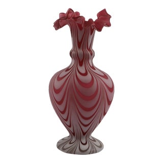 Cranberry & White Swirl Art Glass Vase With Ruffled Rim – Sculptural Decorative Piece For Sale