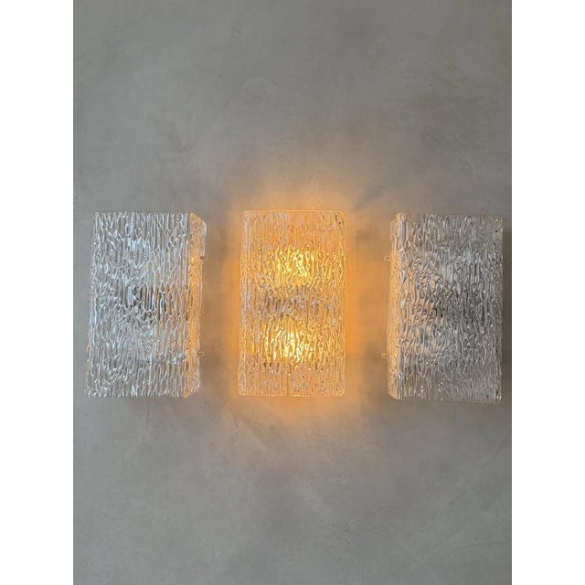 Wall Lamp in Textured Glass from Kalmar Franken, 1960s For Sale - Image 12 of 13