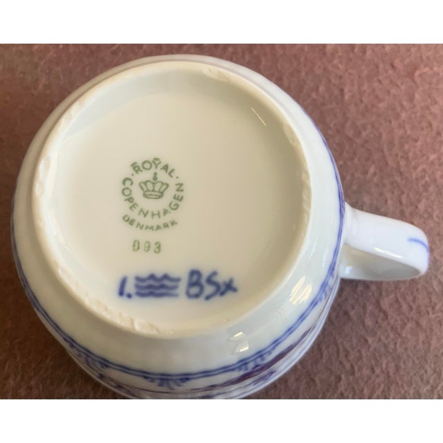 1980s 1980s Royal Copenhagen Blue Fluted Plain High Handle Cup 093 For Sale - Image 5 of 5
