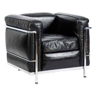 Authentic Cassina Lc2 Black Leather Petit Lounge Chair by Le Corbusier, 4x Avail For Sale