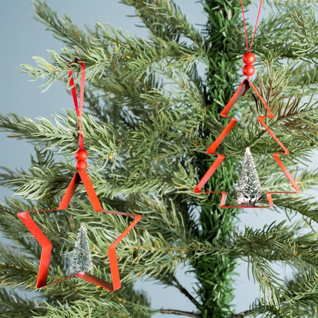 Star and Pine Tree Cookie Cutter Ornament (Set of 6) For Sale In Chicago - Image 6 of 7