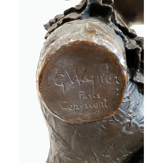 Fresh from a spectacular New York City lady's collection, we have a pleasure to offer you this gorgeous Antique Extra...