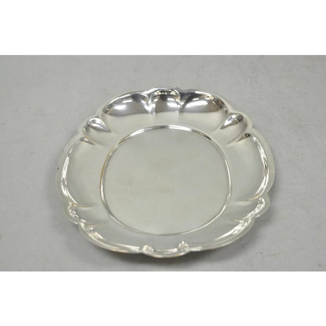 Vintage Gorham Yc 644 Engraved Silver Plated Small Scalloped Serving Dish For Sale - Image 12 of 13