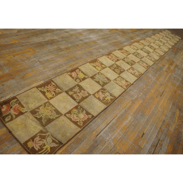 Mid 20th Century 1950s Tan Ecru Floral Folk Art Vintage American Hooked Rug 2'4" X 20'5" Handknotted Wool Carpet For Sale - Image 5 of 12