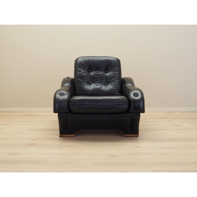 1980s Italian Black Armchair, 1980s For Sale - Image 5 of 18