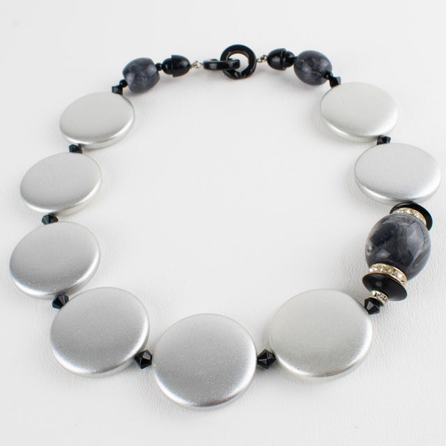 Angela Caputi Pearlized Silver Resin Necklace For Sale In Atlanta - Image 6 of 9