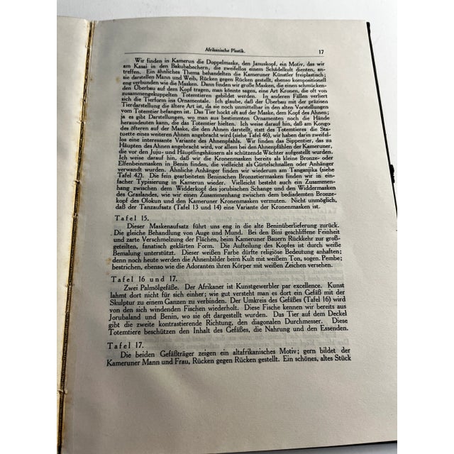African 1921 Afrikanische Plastik African Art Book For Sale - Image 3 of 13