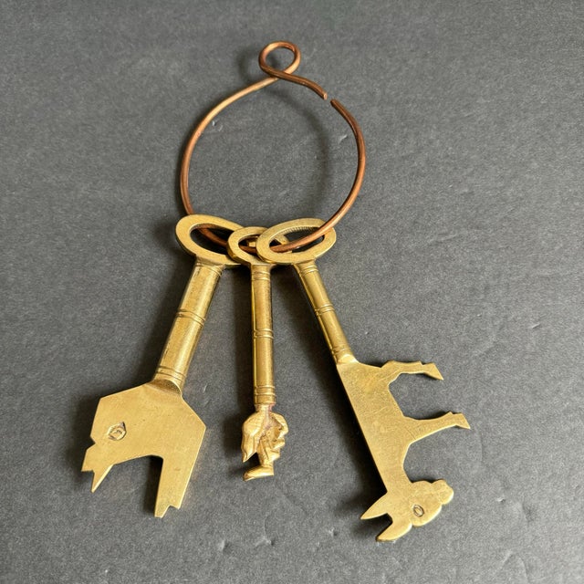 Vintage Brass Decorative Skeleton Keys I don't have much info on these, just thought they would be fun as decor. One key...