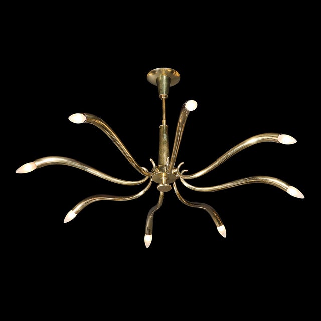 Mid-Century Polished Brass 8-Arm Sculptural Chandelier by Oscar Torlasco For Sale - Image 11 of 17