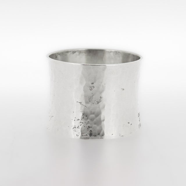 Metal Vintage American Old Newbury Crafters Sterling Silver Hand-Hammered Napkin Ring For Sale - Image 7 of 12