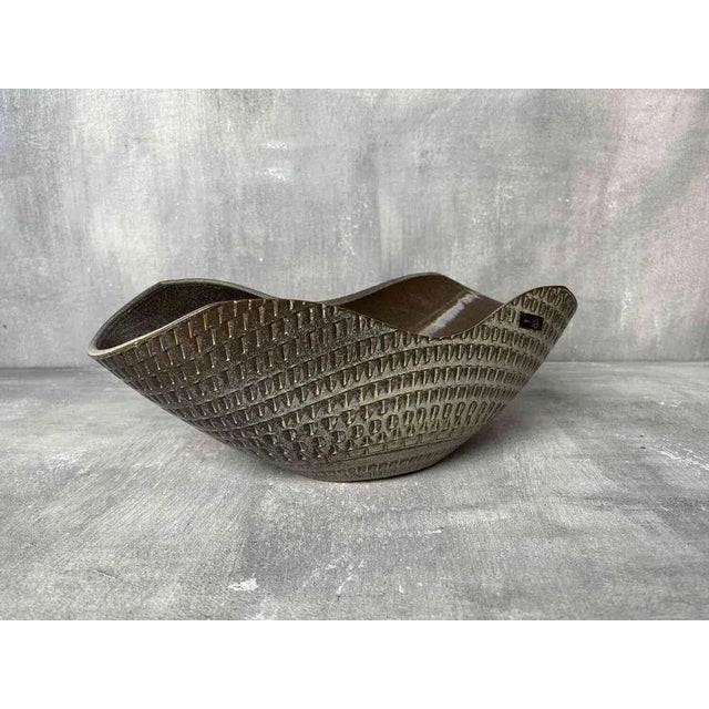 Japanese Yi Hao Ceramic Bowl For Sale - Image 12 of 12