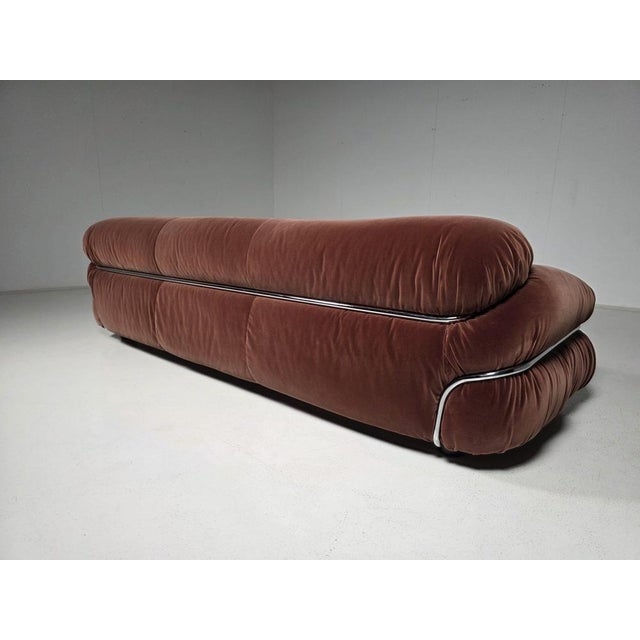 1970s Sesann Sofa in Dusty Pink by Gianfranco Frattini for Cassina, 1970s For Sale - Image 5 of 12