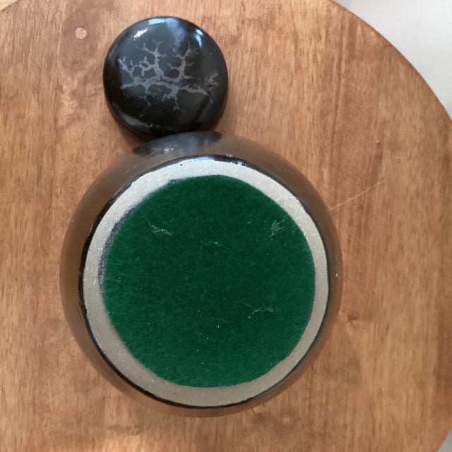 Vintage Chinoiserie Stoneware Black Glazed Vessel / Ginger Jar With Lid For Sale In Chicago - Image 6 of 12