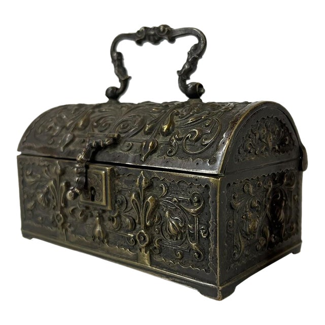 Kye or Jewelry Box Bronze Antique Raised Relief Ggleykauf Nurnberg Germany For Sale