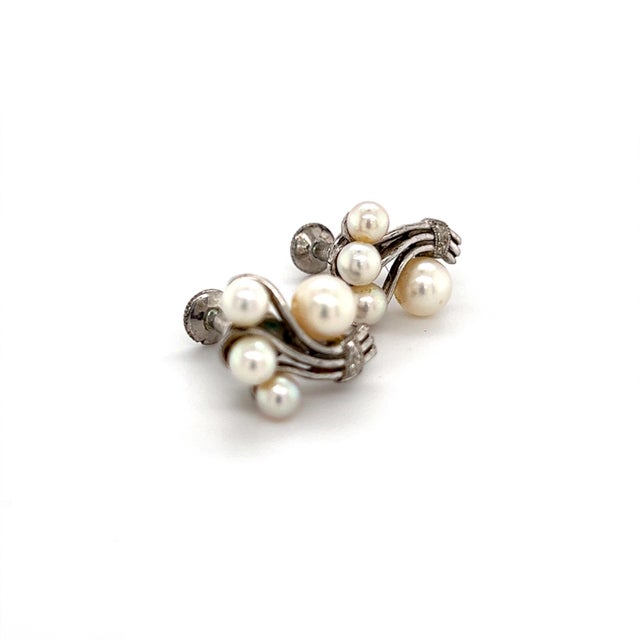 White Mikimoto Estate Akoya Pearl Earrings Sterling Silver 5.75 mm 4.5 Grams For Sale - Image 8 of 9