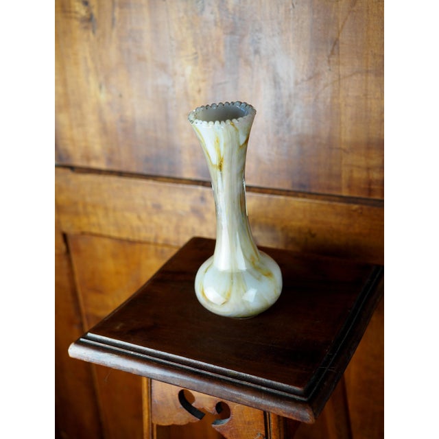 19th French Clichy Blown Glass Vase With Serrated Neck, Marbled White With Gold Inclusions For Sale - Image 10 of 11