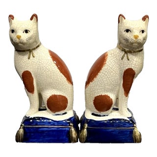 Vintage MCM Fitz & Floyd Staffordshire Style Cat Figurines Bookends-Pair For Sale