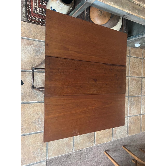 Early 19th Century English Mahogany Petite Spider Gate Leg Table For Sale - Image 9 of 9