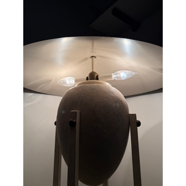 1980s Max Blumberg Sculptural Urn Table Lamp in Travertine Finish | Postmodern Memphis Era For Sale - Image 4 of 5