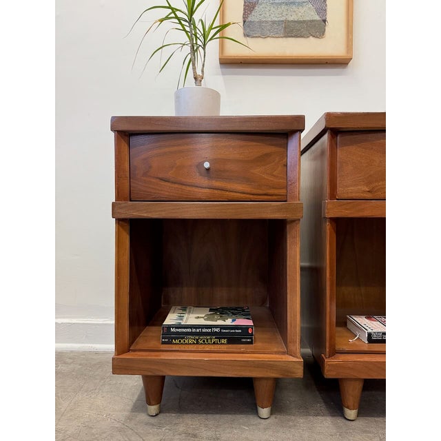 Wood Vintage Pair of Walnut Nightstands For Sale - Image 7 of 9