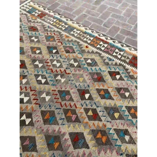 2020s Handwoven Contemporary Kilim Rug - Geometric Tribal Pattern, 6.8' X 9.2' For Sale - Image 5 of 6