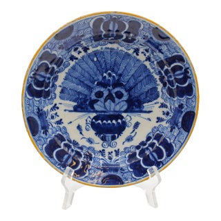 Late 18th-Early 19th Century Delft Blue and White Peacock Feather Plate For Sale
