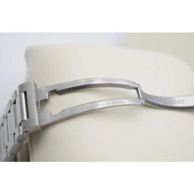 Late 20th Century Tag Heuer Carrera 1887 Chronograph in 100m Watch For Sale - Image 9 of 17