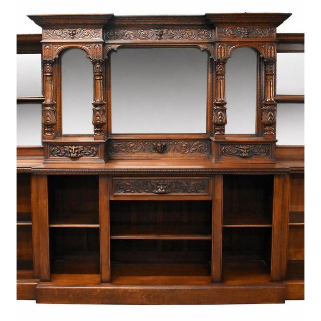 Victorian Hand-Carved Oak Front and Back Pub Bar, 1980 For Sale - Image 3 of 12