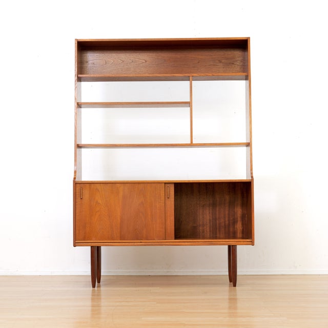 Mid-Century Modern Mid Century Teak Bookcase Room Divider For Sale - Image 3 of 12