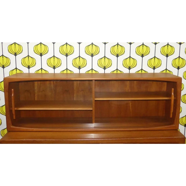 Danish Teak Wall-Mounted Display Cabinet from Dyrlund, 1960s For Sale - Image 11 of 11