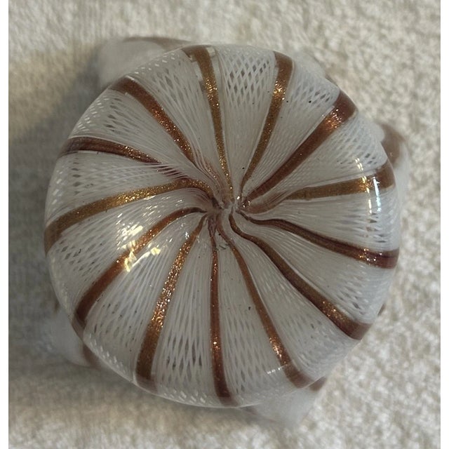 1990s Vintage Murano Petite White Latticino and Gold Stripe Glass Handkerchief Vase For Sale - Image 5 of 5