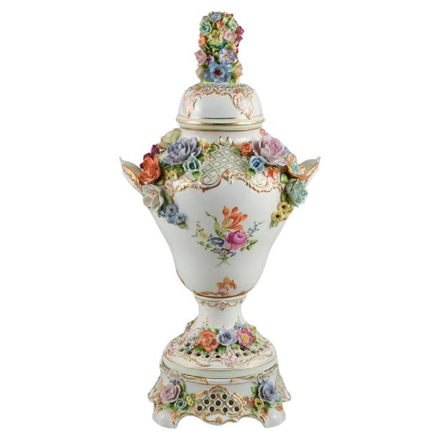 Large Lidded Porcelain Vase on Stand, Dresden, Germany, 1920s For Sale - Image 10 of 10