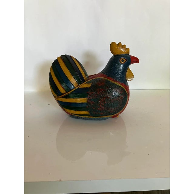 Early 20th Century Early 20th Century Northern Thailand Painted Wood Rooster With Interior Cavity For Sale - Image 5 of 16