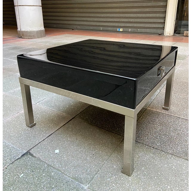 Side table - Guy Lefèvre - Circa 1970 For the House of Jansen Brushed nickel-plated brass and black lacquered wood...