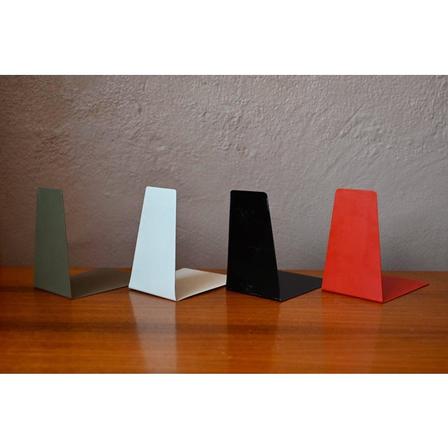 Minimalist Bookends in Lacquered Metal, 1960s, Set of 4 For Sale - Image 4 of 6