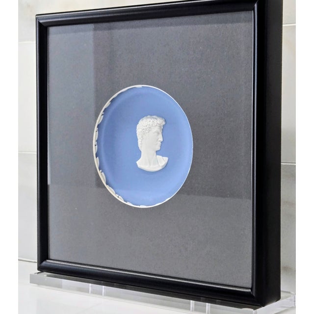 Vintage Wedgwood Collectors Society Blue Jasperware “David” Portrait Plate in Black Frame For Sale In Dallas - Image 6 of 10