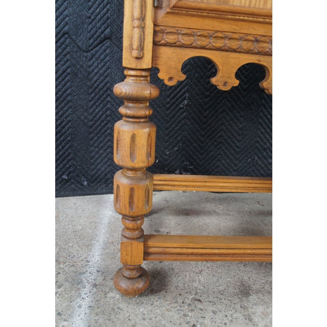 Late 20th Century Jacobean Revival Quartersawn Oak Court Cupboard China Cabinet Hutch 59" For Sale - Image 13 of 13