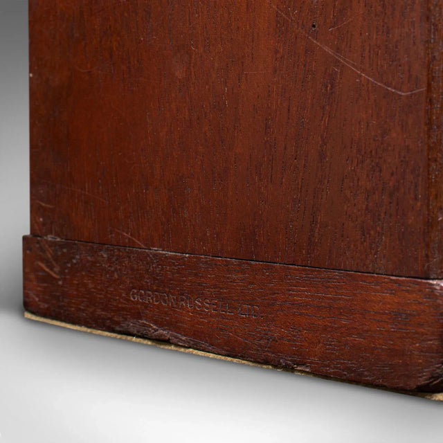 Brown 1930s Vintage English Walnut Pair of Decorative Bookends For Sale - Image 8 of 10