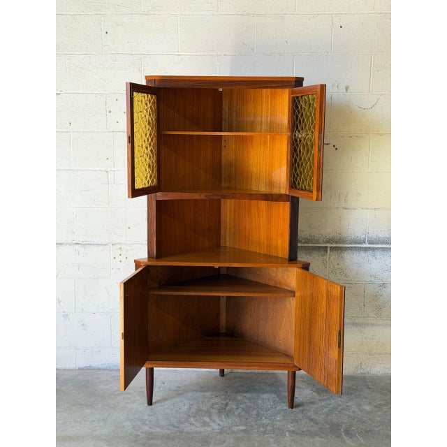 Mid-Century Modern Teak and Rosewood Corner Display Cabinet With Glass Doors Danish Mid-Century Modern 1960s For Sale - Image 3 of 13