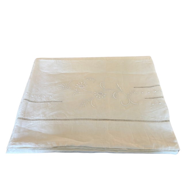 White Antique French Embroidered Wedding Trousseau Linen Sheet from Fleur Bleue and Pillowcases from Linvosges, 1940, Set of 3 For Sale - Image 8 of 11