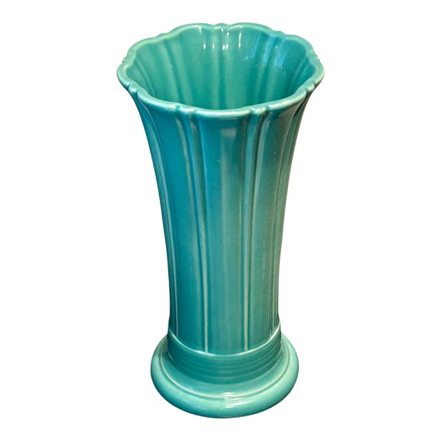 Vintage-Inspired Fiesta Art Deco Turquoise Flower Vase | Medium 36 Oz Fully Vitrified Ceramic Vase | Made in the Usa For Sale