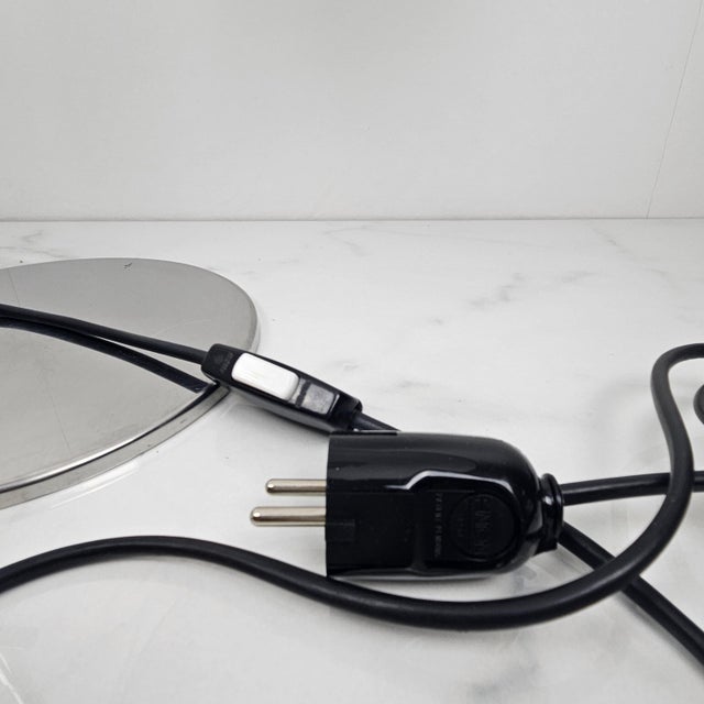 Table Lamp in Chrome and White Acrylic Diffuser, Italy, 1970s For Sale - Image 13 of 14